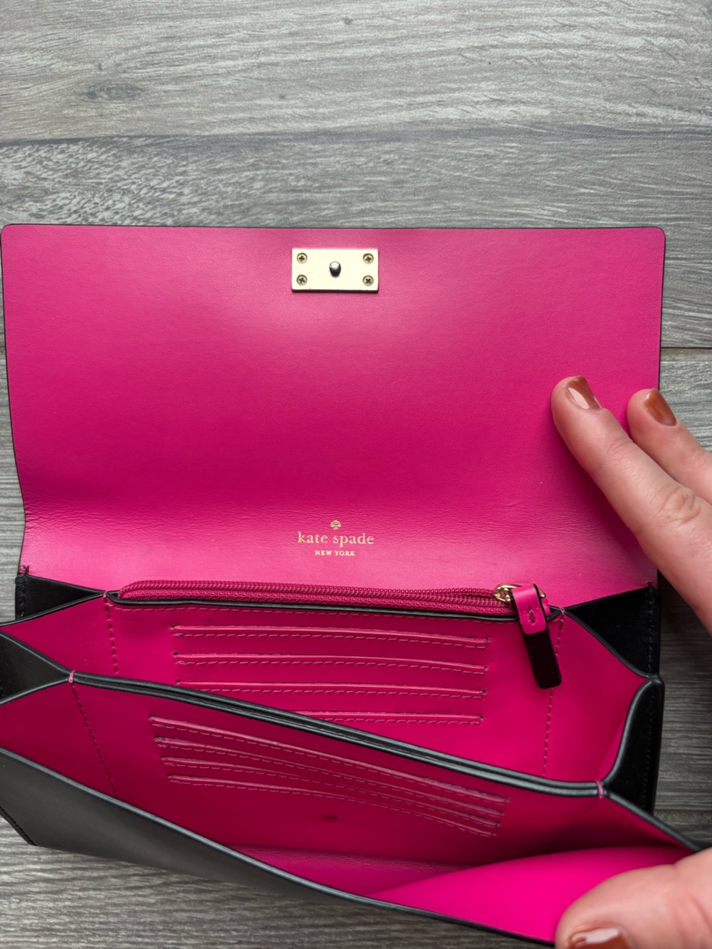 Kate Spade leather wallet - Picture 3 of 5